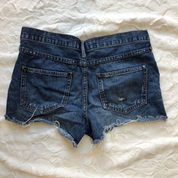 Free People Raw Hem Cut Off Shorts - Women’s 27 - Picture 2 of 5